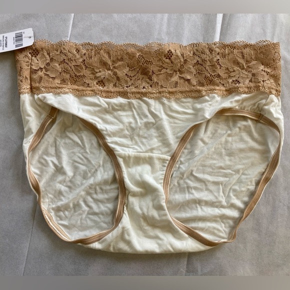 Soma Other - NWT* Soma Super Soft Signature Lace Hipster Size S (4 pair) Black, Leopard, Pink